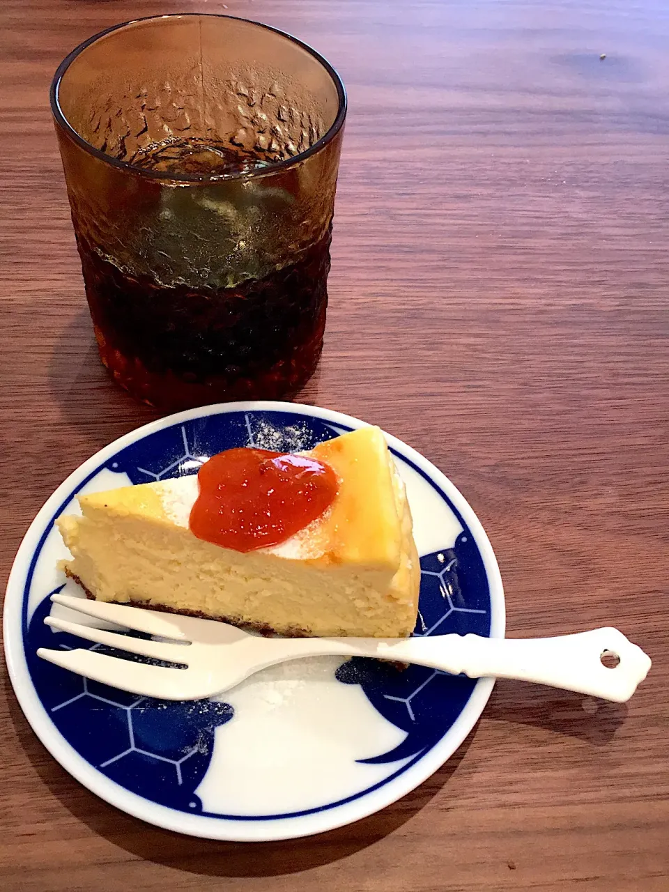 チーズケーキすももジャム添え|Rieさん