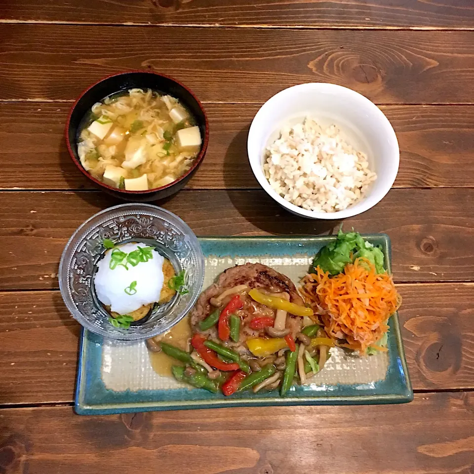 Snapdishの料理写真:和風ハンバーグのお夕飯|ともさん