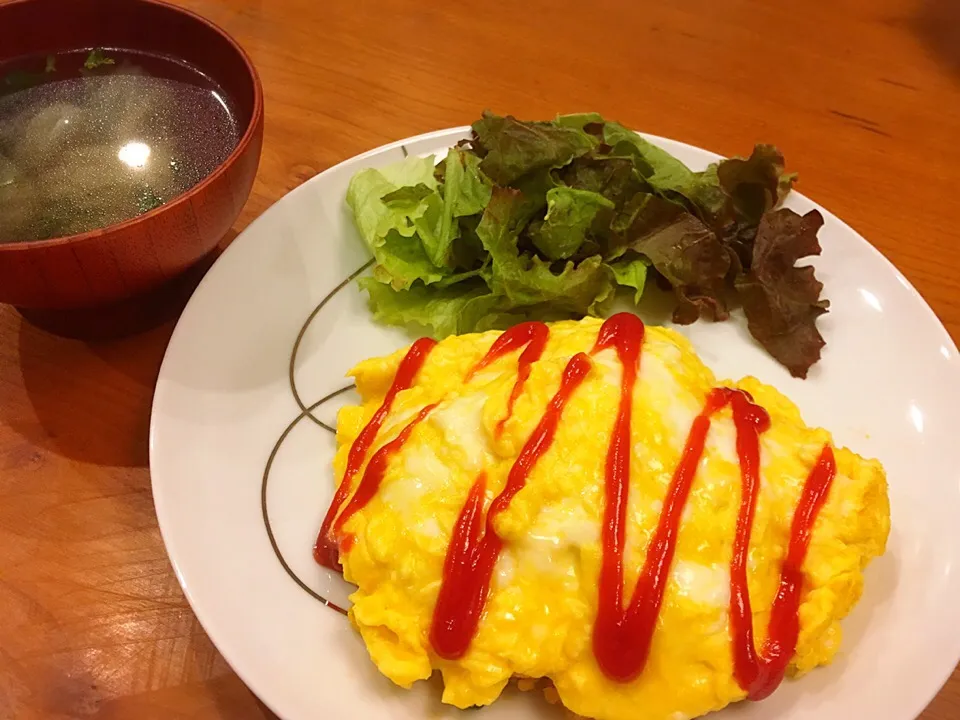 18/07/16 夕飯♪ オムライス パクチースープ|ikukoさん