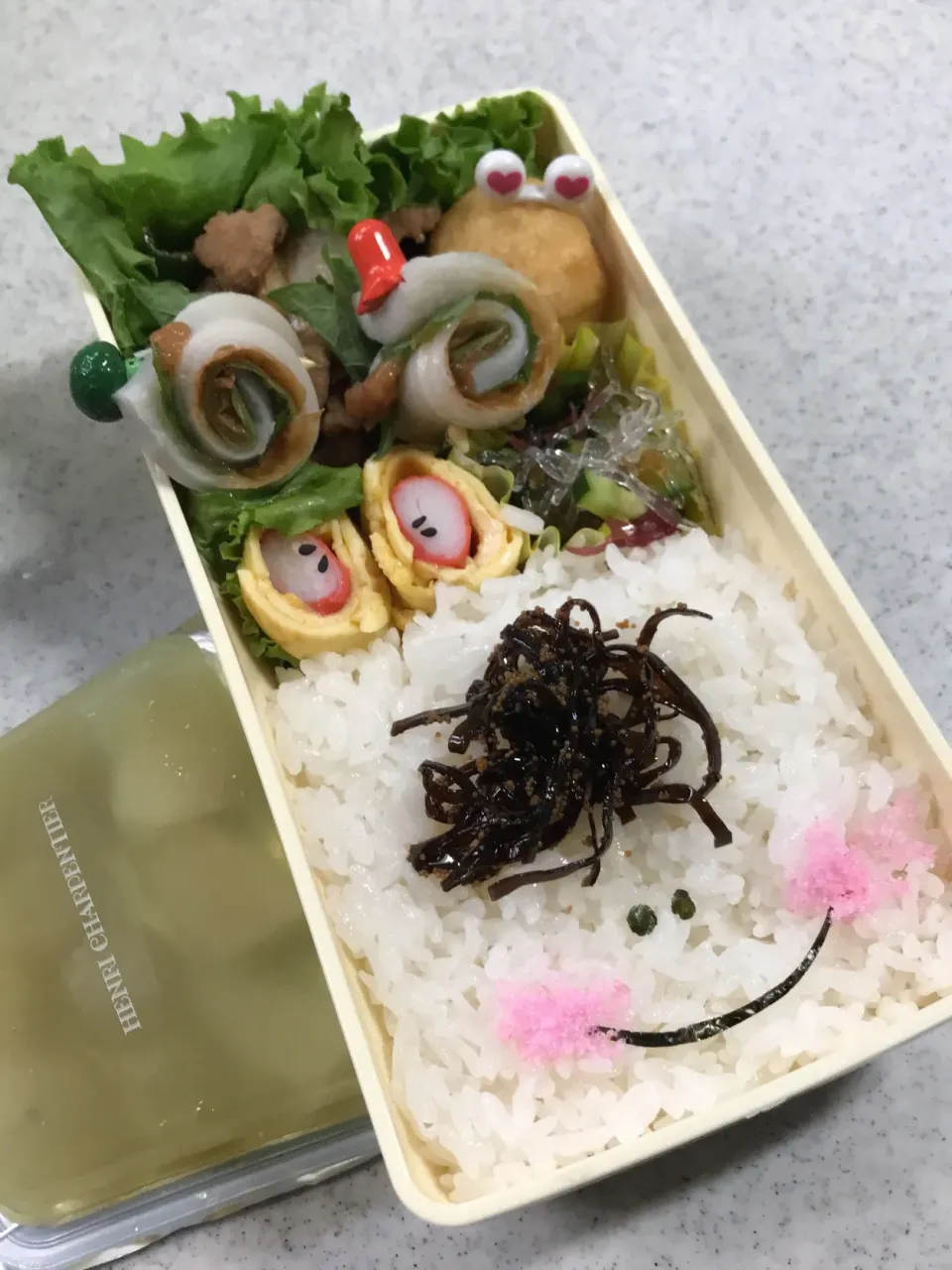 お弁当〜🍱
社会人2年目の次女🍱|まんぞーさん