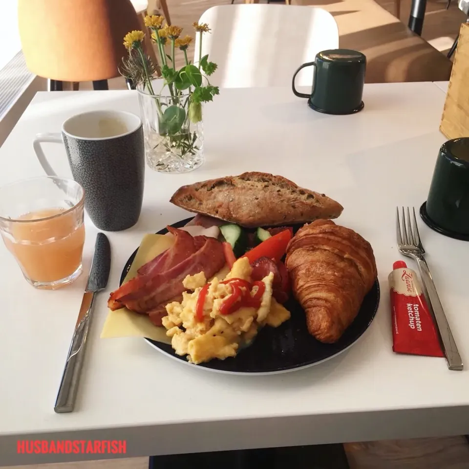 Breakfast @ NIU, Haarlem NL, 15th July 2018|KazutoEESさん