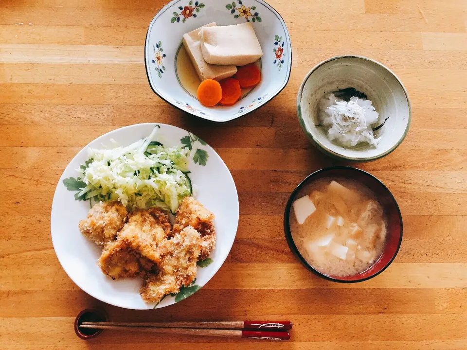 Snapdishの料理写真:夕飯🎵ヒレカツ🎵|kiyominさん