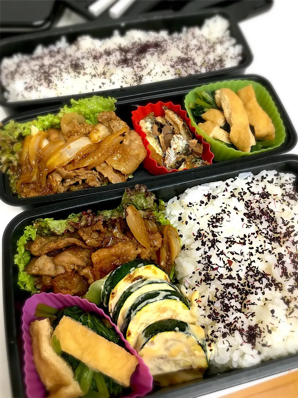 👨🏻父ちゃん弁当[昼夜弁当]
豚の焼肉のたれ焼き
鰯の生姜煮(上)
ズッキーニのグリル味噌マヨソース
小松菜の煮浸し|まいまいさん