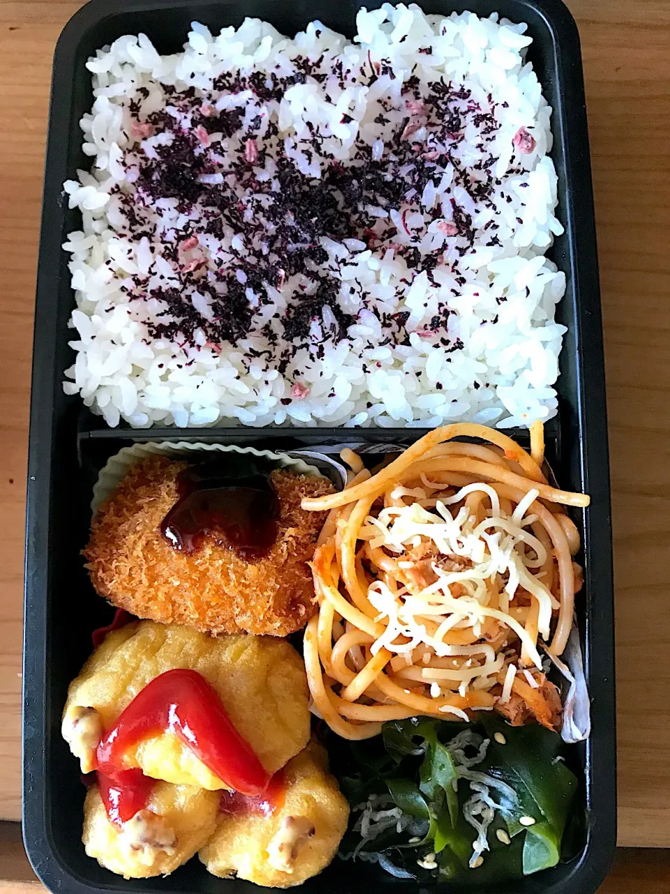 7/18 高1 お弁当 #ツナスパ  #酢の物ワカメ|侑子さん