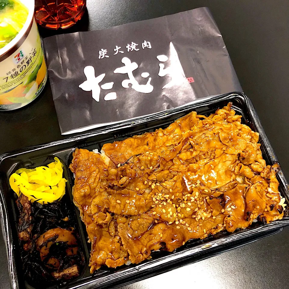 焼肉弁当🍱＼(^o^)／|すかラインさん