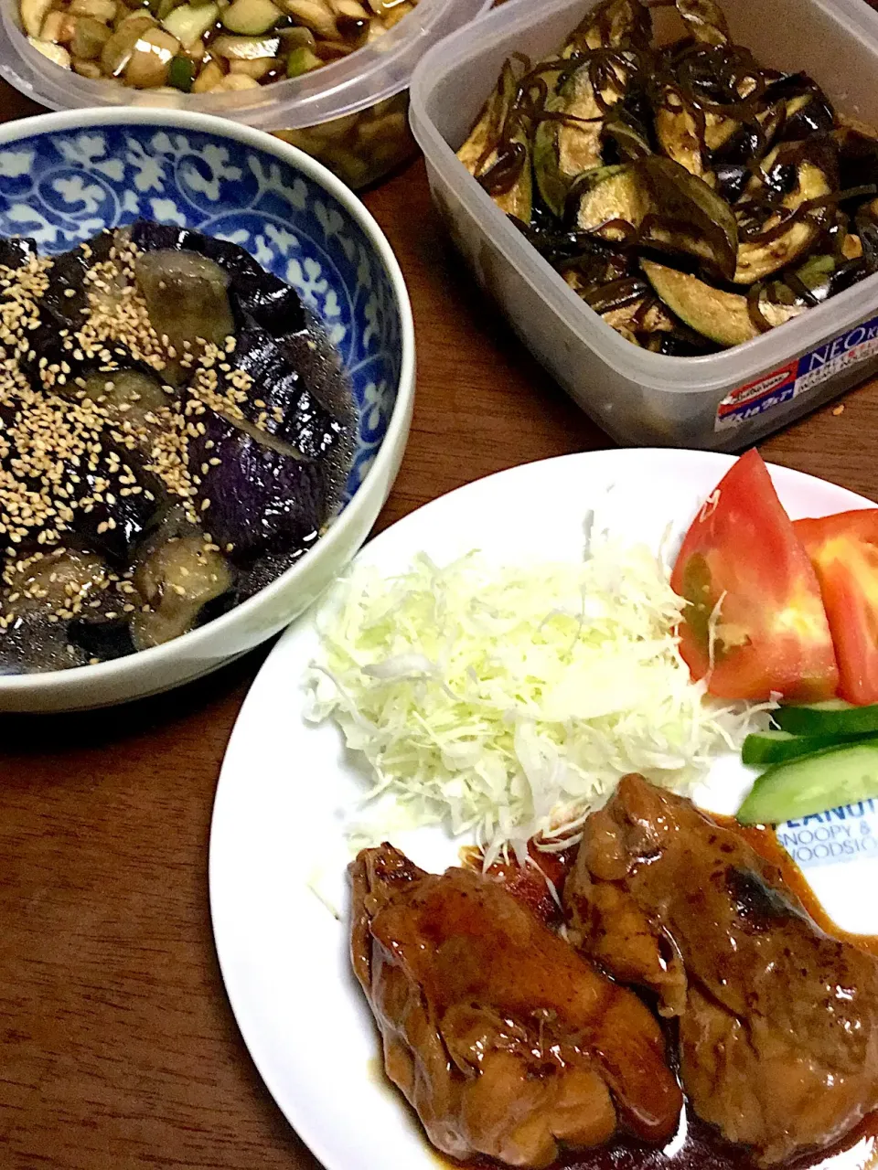 照り焼きチキン   揚げナスの煮浸し   茄子の塩昆布🍆漬け   ダシ風漬物|掛谷節子さん