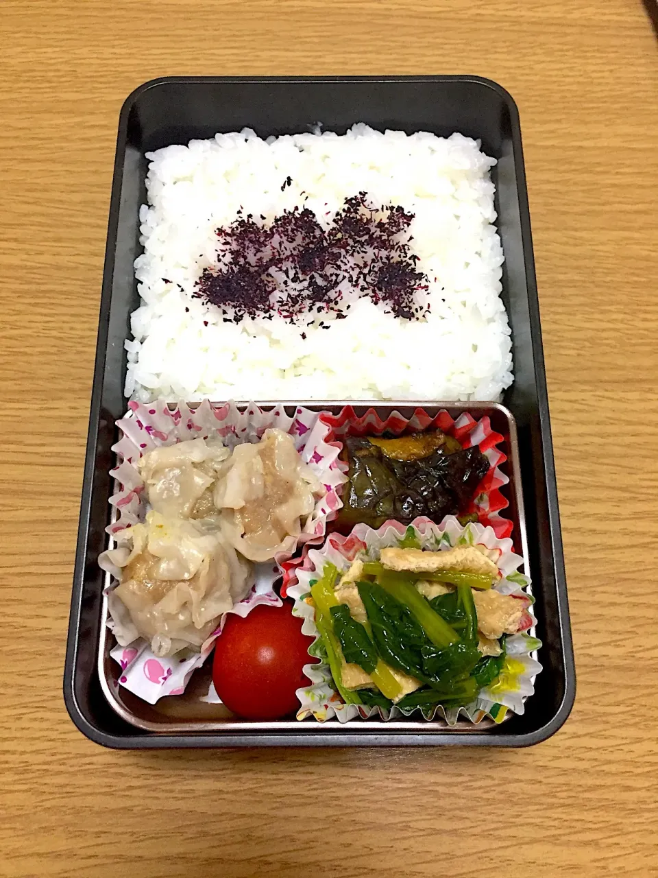 なすのカレー炒めと小松菜炒め煮弁当|佐助さん