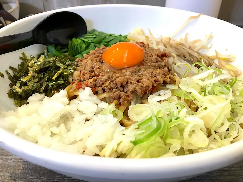 汁なし煮干し台湾ラーメン|Agaricusさん