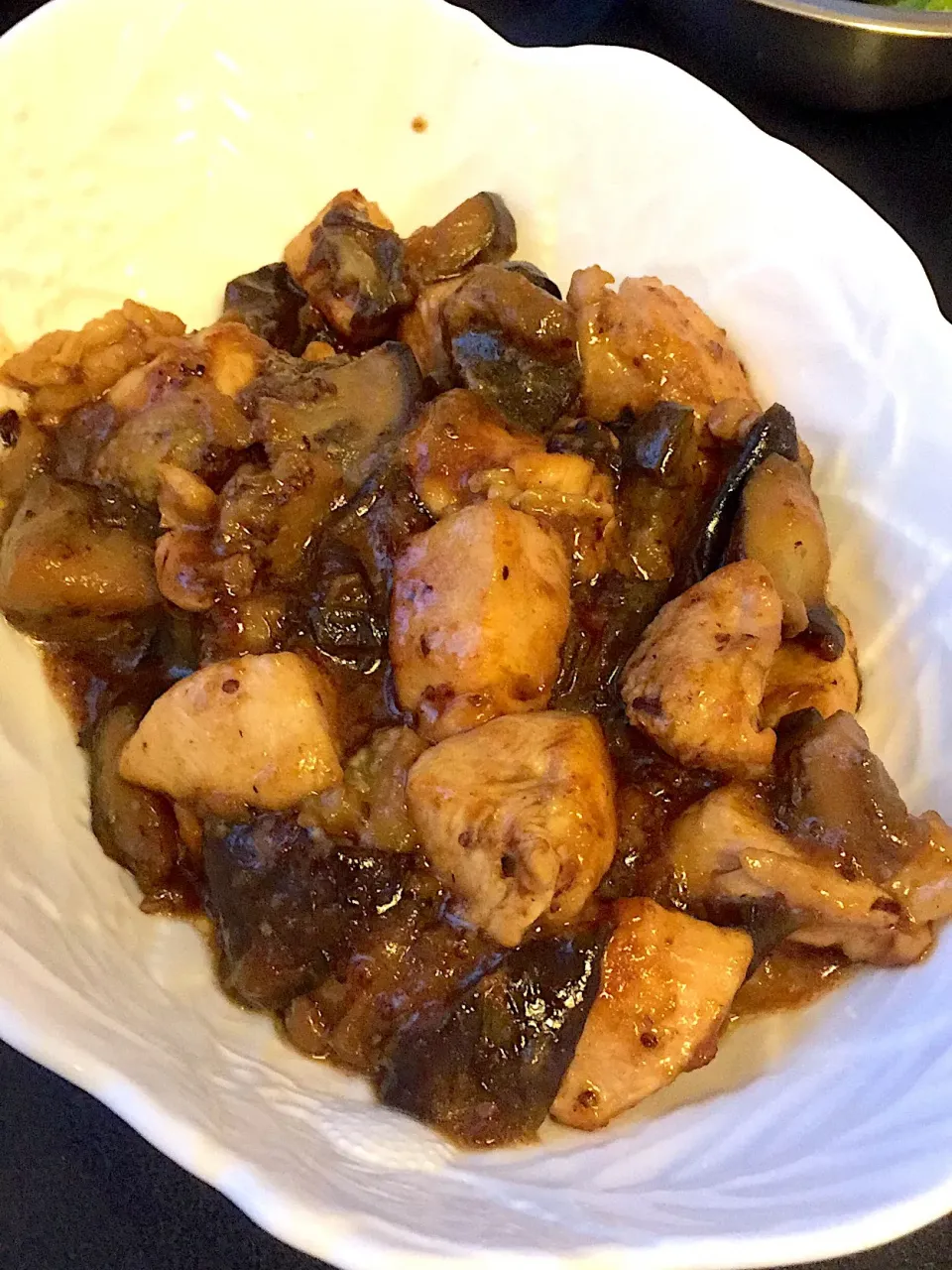 鶏肉とナスの甘酢炒め|ぺろたんさん