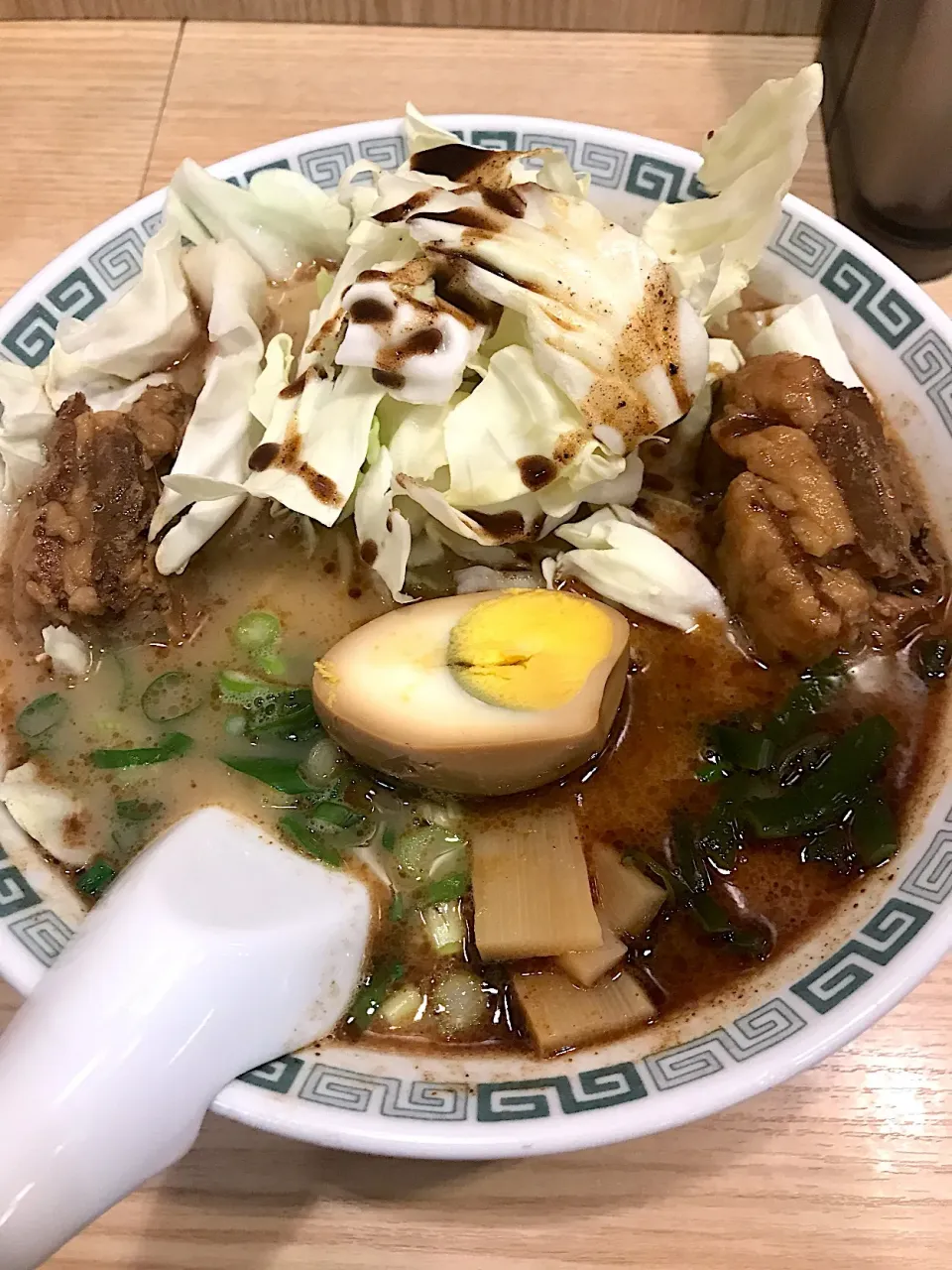 Snapdishの料理写真:太肉麺|LiNxさん