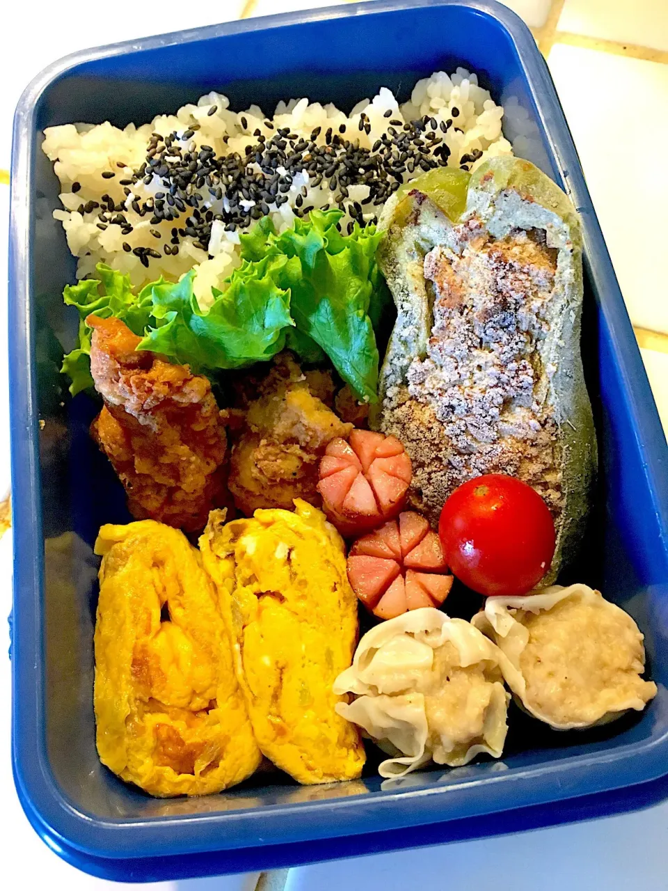 高1息子お弁当 #ピーマンの肉詰め  #卵焼き  #しゅうまい  #ウインナー#作り置き|mkさん