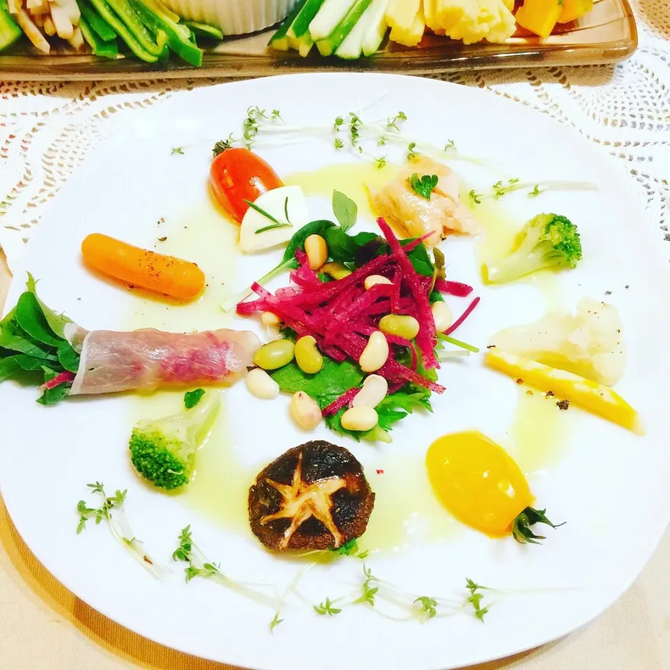 Snapdishの料理写真:前菜の盛り合わせ|りんりんさん