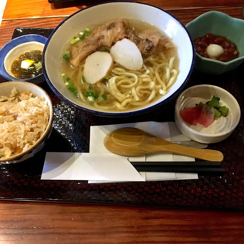 軟骨ソーキそば定食@龍泉(川崎)|yoooochanさん