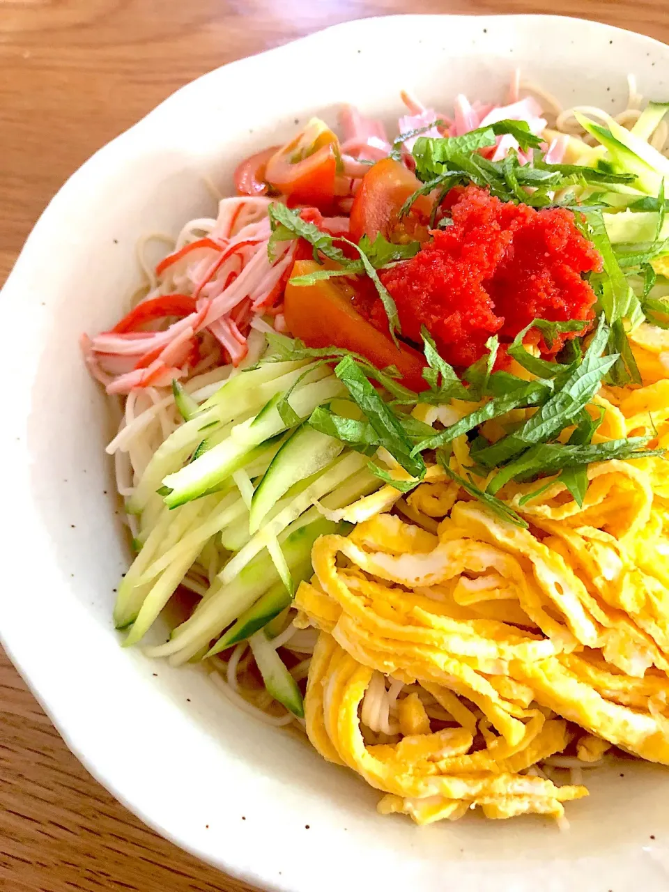 今日のお昼ご飯〜♡いろいろ乗っけた素麺〜♪ 暑い日は素麺が美味しいー！！|ちゃこまろんさん