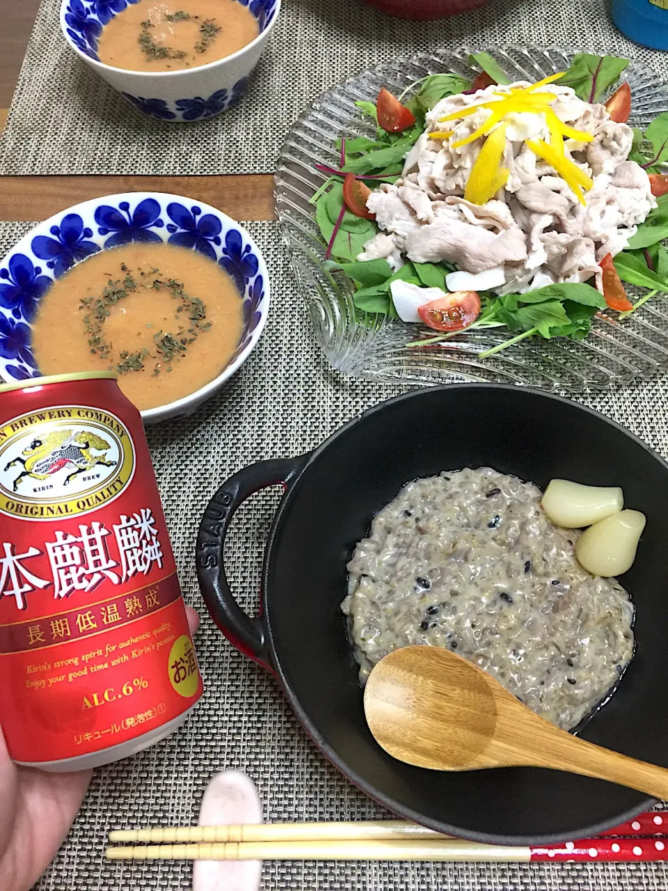 十六穀米のチーズリゾット
リメイク ガスパチョ
低温冷しゃぶサラダ🥗|accoさん