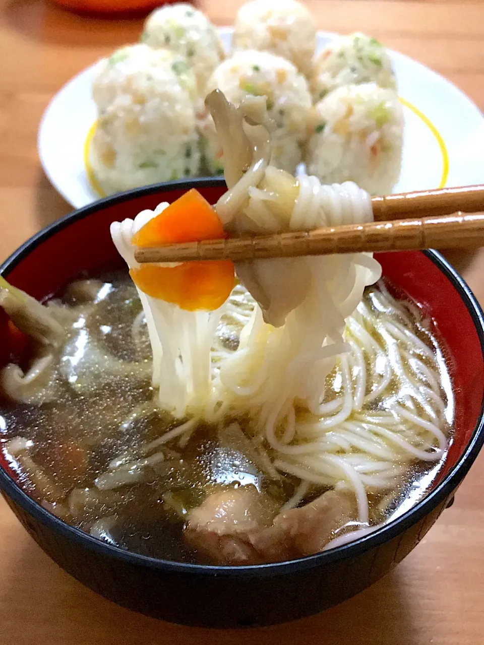 Snapdishの料理写真:🍳けんちん素麺
🍳たぬきおにぎり|gunlove❤さん