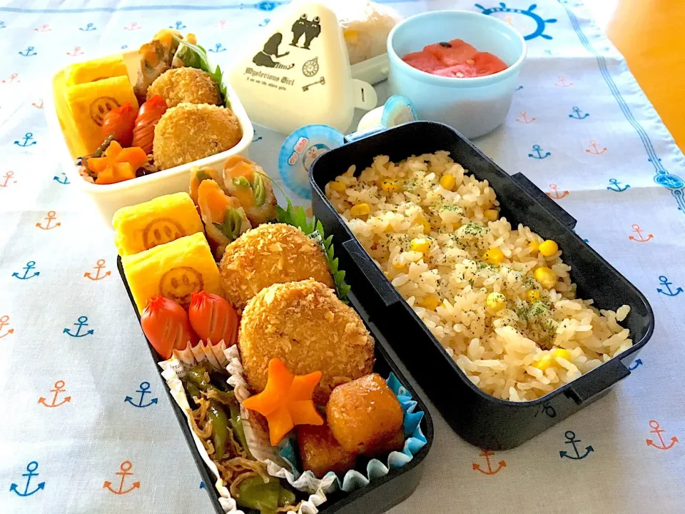 Snapdishの料理写真:娘用❃中学部活＆学童弁当❃夏休みSTART #とうもろこしご飯|tokkoさん