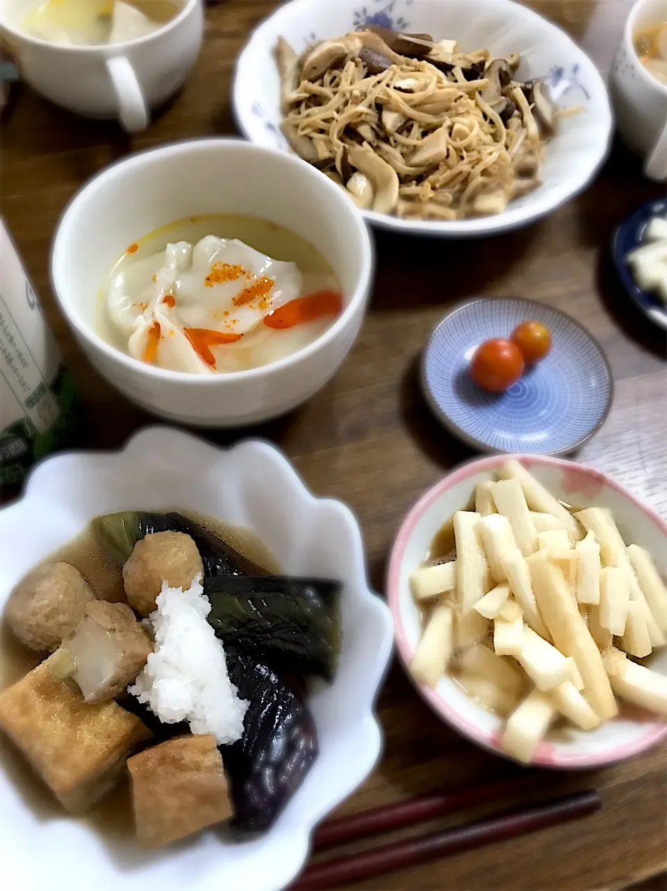 ナスと厚揚げの煮浸し・山芋わさびポン酢・水餃子スープ・きのこバター|ちびろ菌さん