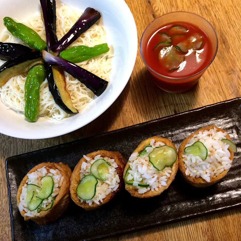 #vegan 
梅キュウリ稲荷
トマト出汁そうめん|makiko_aさん