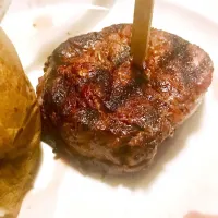 Snapdishの料理写真:Filet Mignon Steak|meishiさん