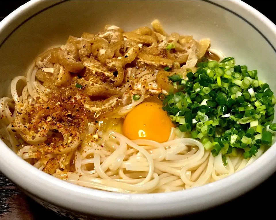 釜揚げぶっかけきざみ半田麺 #半田麺 #きざみ油揚げ #麺好き男の夜食|mottomoさん