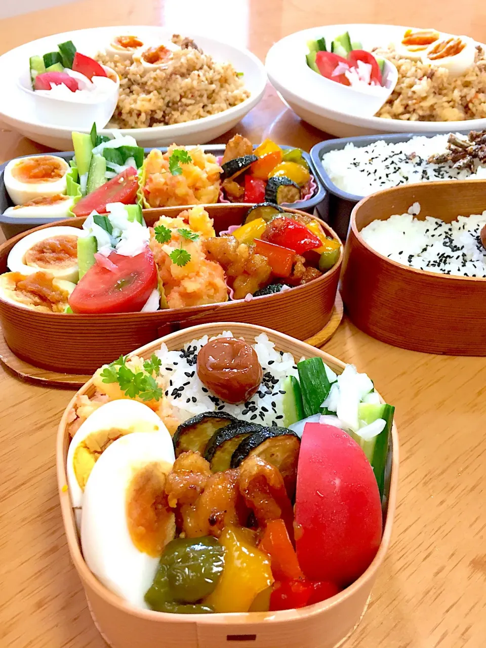 Snapdishの料理写真:お弁当🍱&お留守番ランチ🍴|ふみぃさん