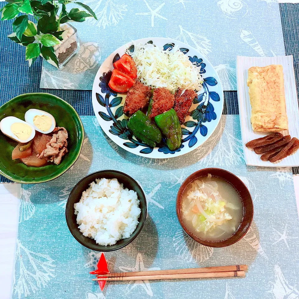 ピーマンの肉詰め、大根の煮物、ハム入り卵焼き、おやさいのスープ|♡mii's kitchen♡さん