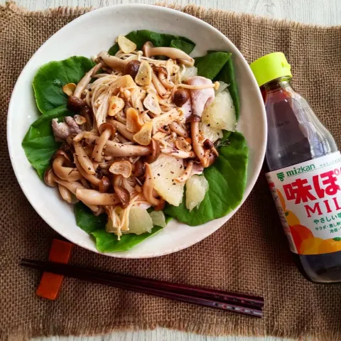 「味ぽんMILD」を使ってみたSnapdishの料理・レシピ写真:モリモリきのこのさっぱり豚しゃぶ🍄