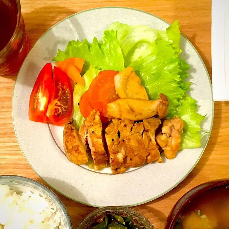 Snapdishの料理写真:カレー風味のチキンソテー🐓|ゆうこさん