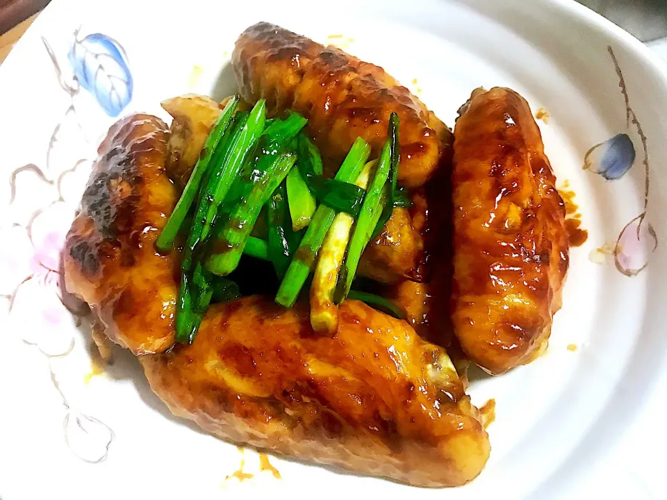 Snapdishの料理写真:蚝油鸡翼 oyster chicken wings|michelleさん