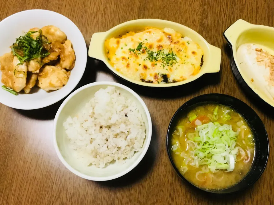 今日の晩御飯☆鶏胸肉のみぞれ煮☆ナスのミートソースポテトグラタン☆豚汁☆冷奴|ゆきさん