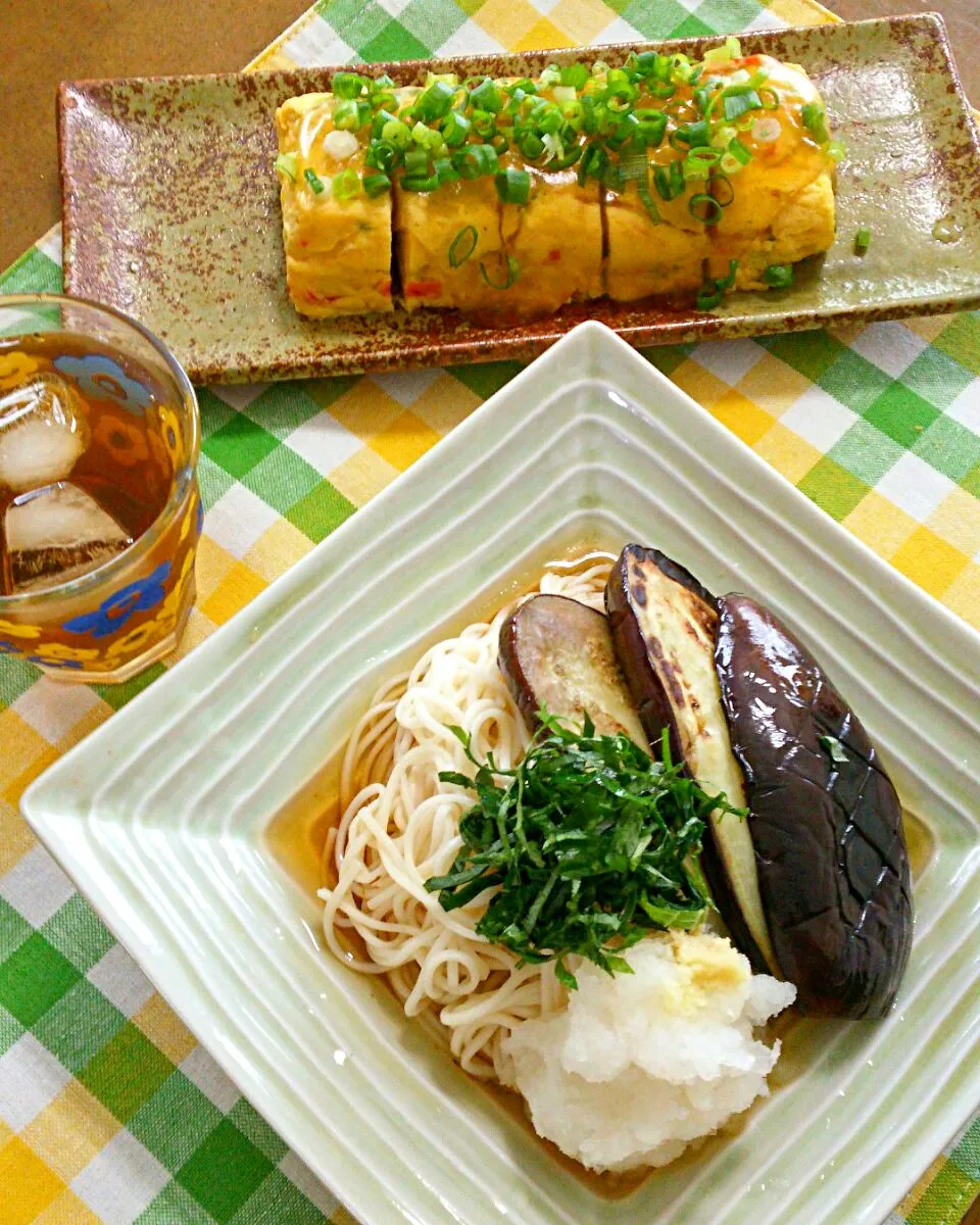 焼きナスのせぶっかけ冷麦&あんかけ玉子焼き|makikoさん