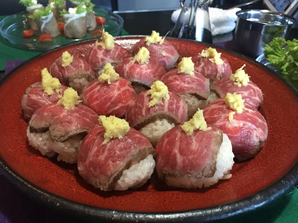 牛肉のたたきの手まり寿司|つんきちママさん