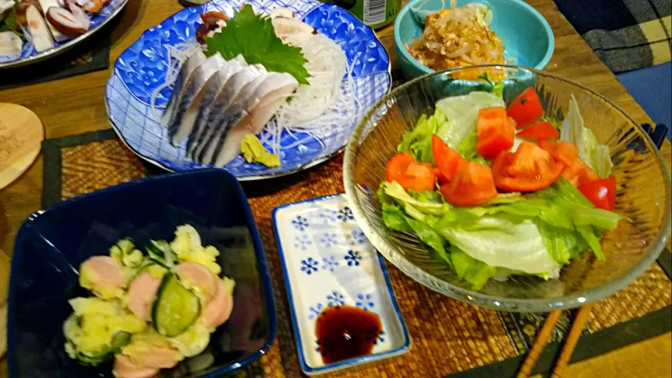 トマトサラダ＆シメサバと蛸の頭＆厚揚げ＆ポテトサラダ|まぐろさん