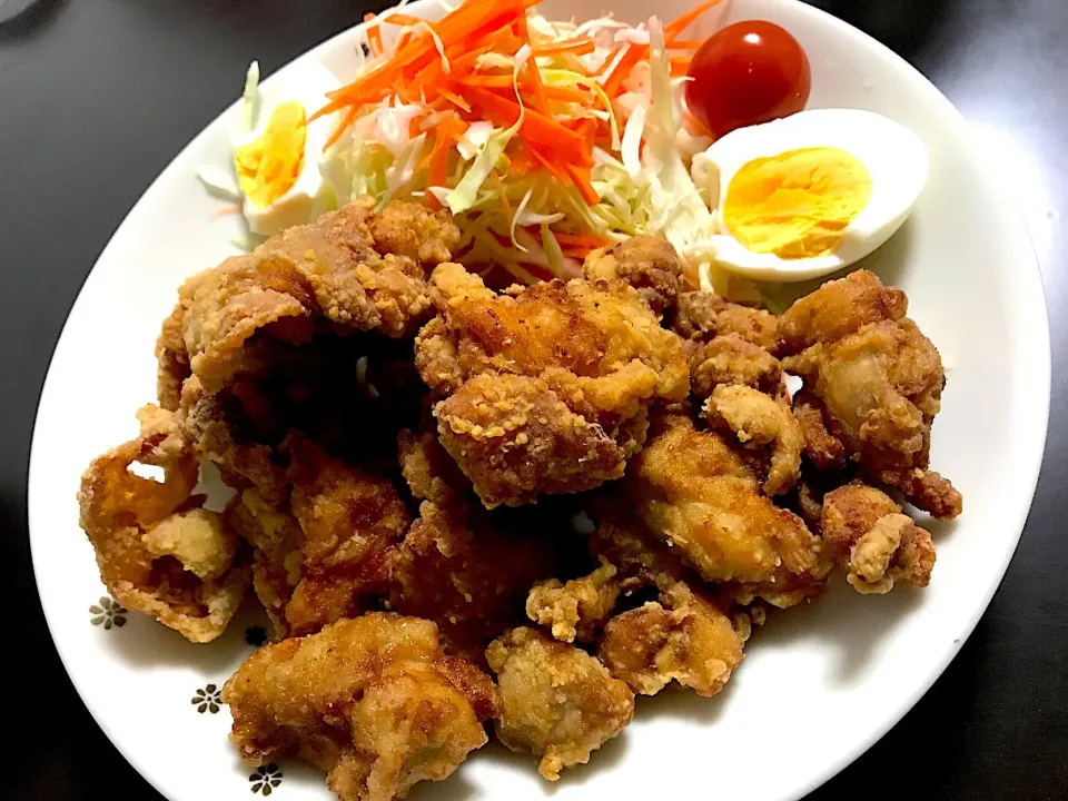 唐揚げてんこ盛り|にゃるさん
