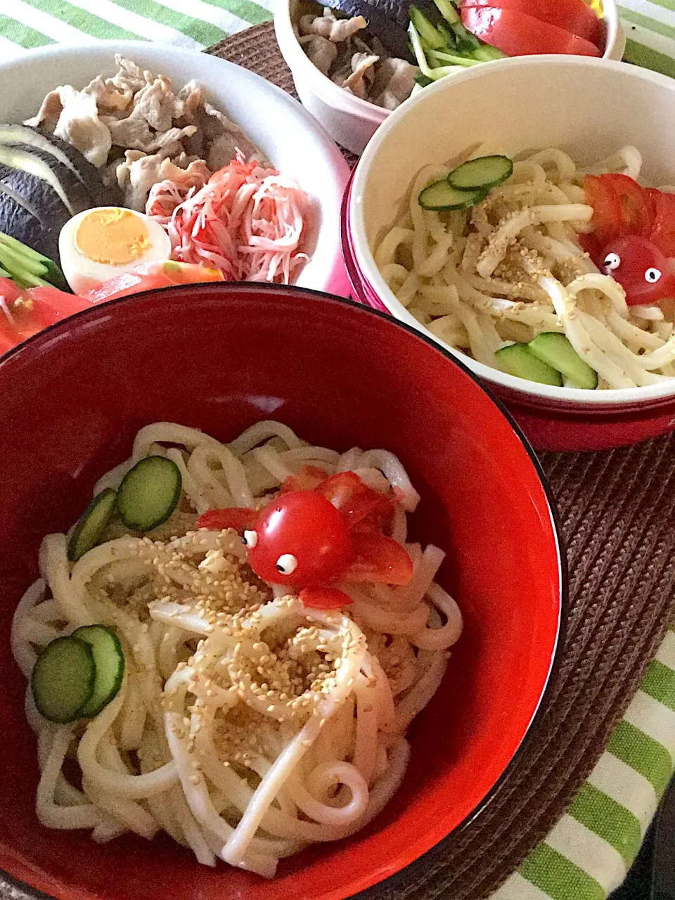 Snapdishの料理写真:てんさんの料理 うどん弁当〜
タコさんみたいになってしまった！汗|yukoさん