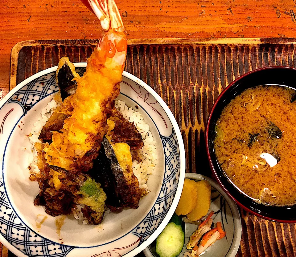 ランチ
天丼|須佐 浩幸さん