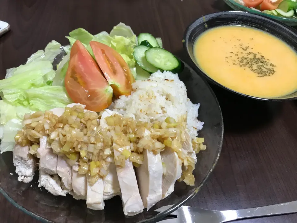 7月26日晩ご飯。シンガポールチキンライス、カボチャの冷製ポタージュ🎃|あやさん