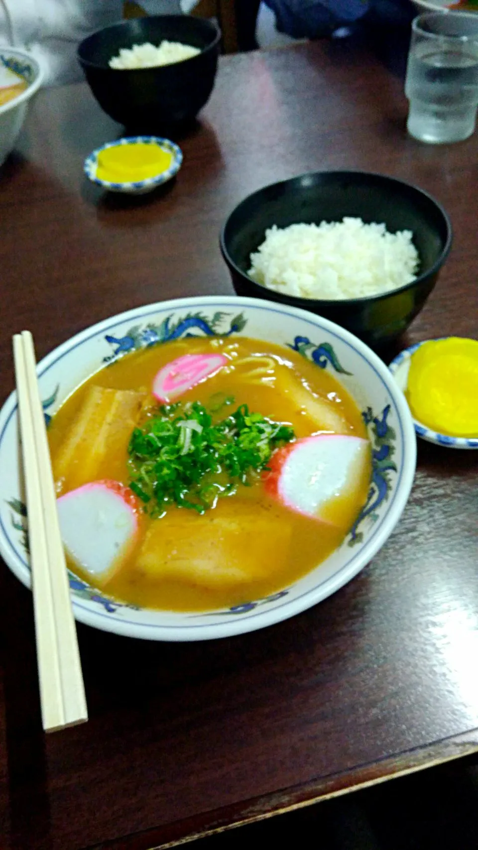 出張。和歌山ラーメン🍜
本場で本気のヤツ。美味しいデス。|covaltさん