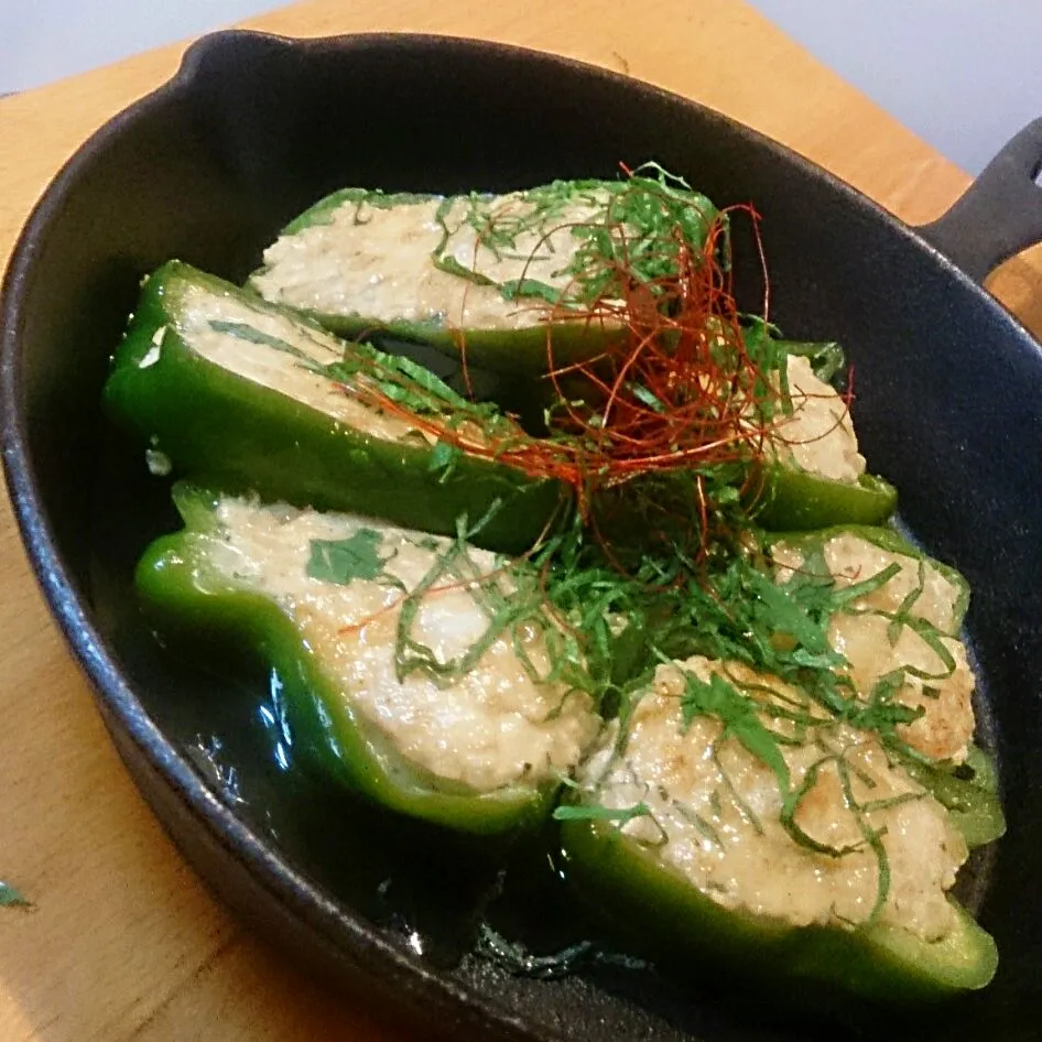 青じそ＆鶏ミンチ詰めピーマンの味ぽん蒸し焼き|mi_neneco♪さん