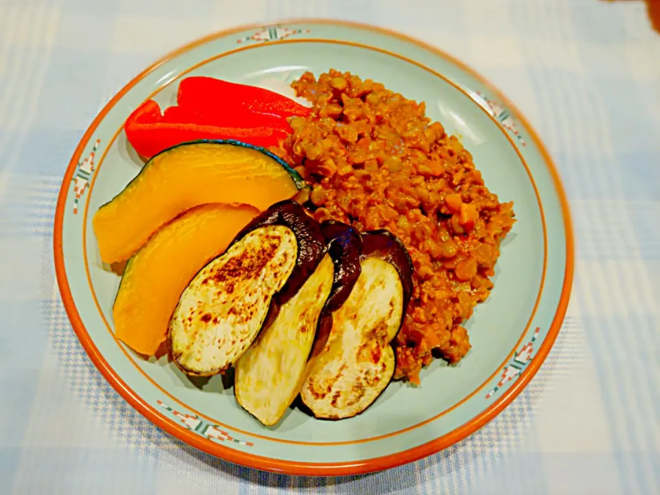 クミン香るレンズ豆とひき肉のキーマカレー|やっこさん