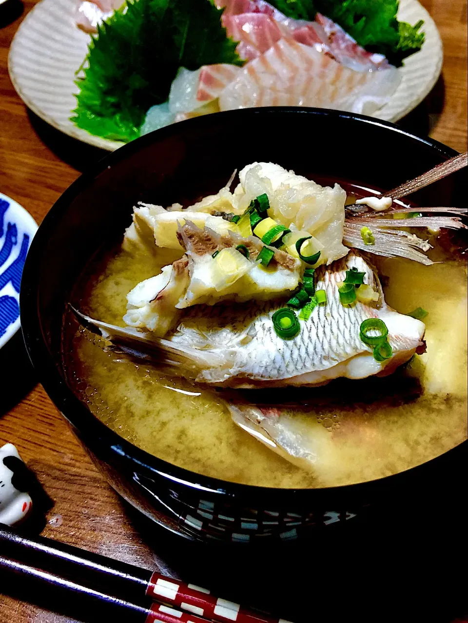 Snapdishの料理写真:鯛のアラ汁🐟大きな器で💕|keikoさん