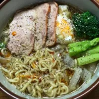 Snapdishの料理写真:#マルちゃん正麺 🍜、醤油味❗️ (๑•́ω•̀๑)✨