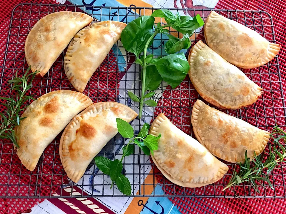 Korean beef bulgogi empanada  #empanadas #meatpies  #beefempanadas|🌺IAnneさん