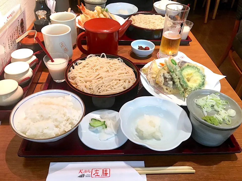 ザギンで野菜天ざる😋🍜✨|leeさん