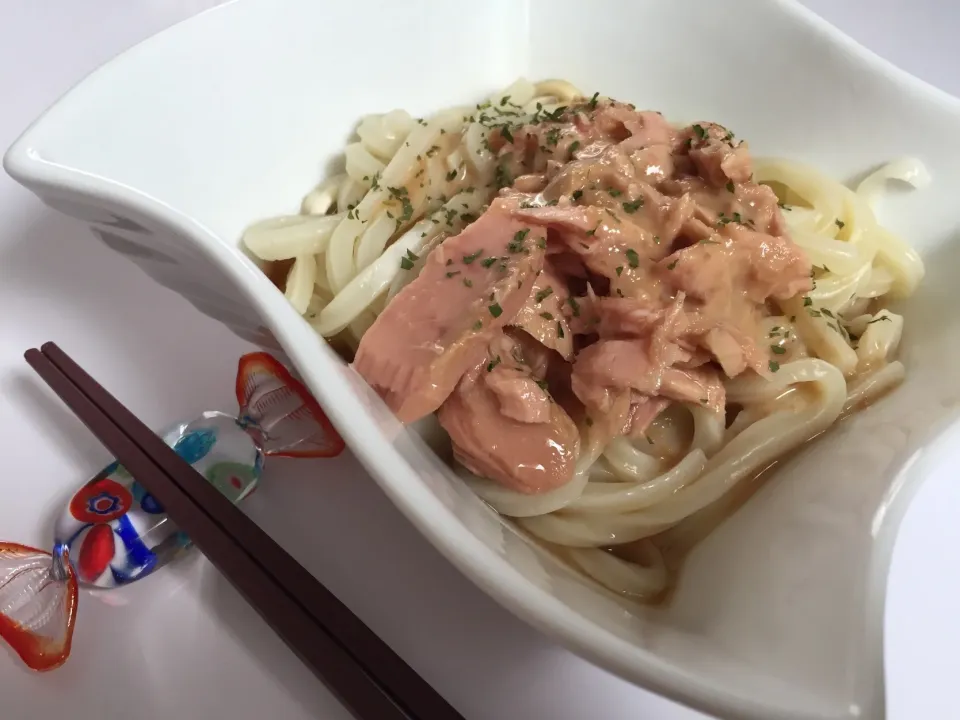 Snapdishの料理写真:ツナぶっかけ with味ぽん・ごまだれ
#ツナぶっかけうどん
#味ぽん
#ごまだれ|Kojiさん