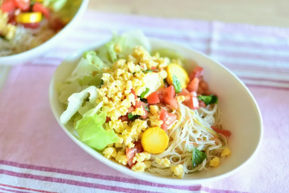 夏野菜のぶっかけそうめん🍆🍅🌽✨|さわ太郎さん