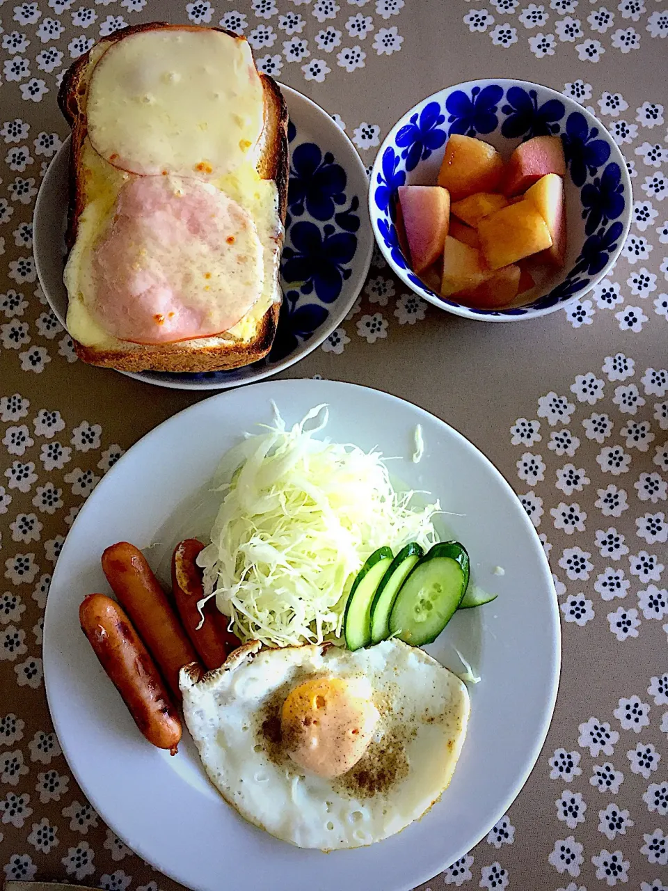 ホームメイド 焼き立てトースト😀|えのさん