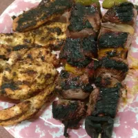 Snapdishの料理写真:grilled stk kabobs and grilled chix|Polly Gelfusoさん