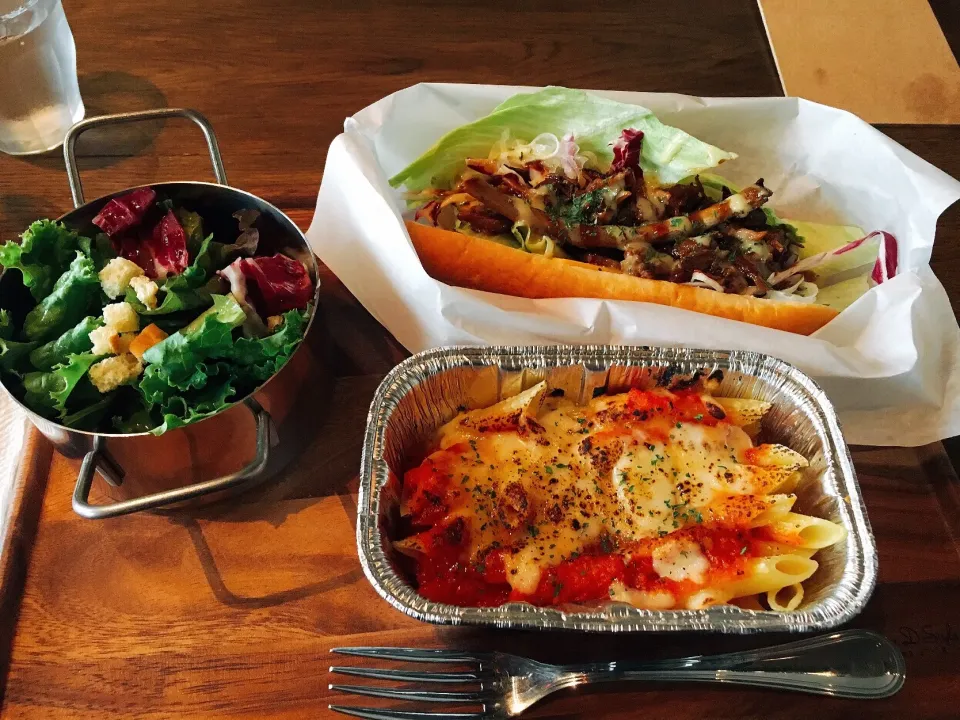 Back Rib Dog + Oven Pasta|chan mitsuさん